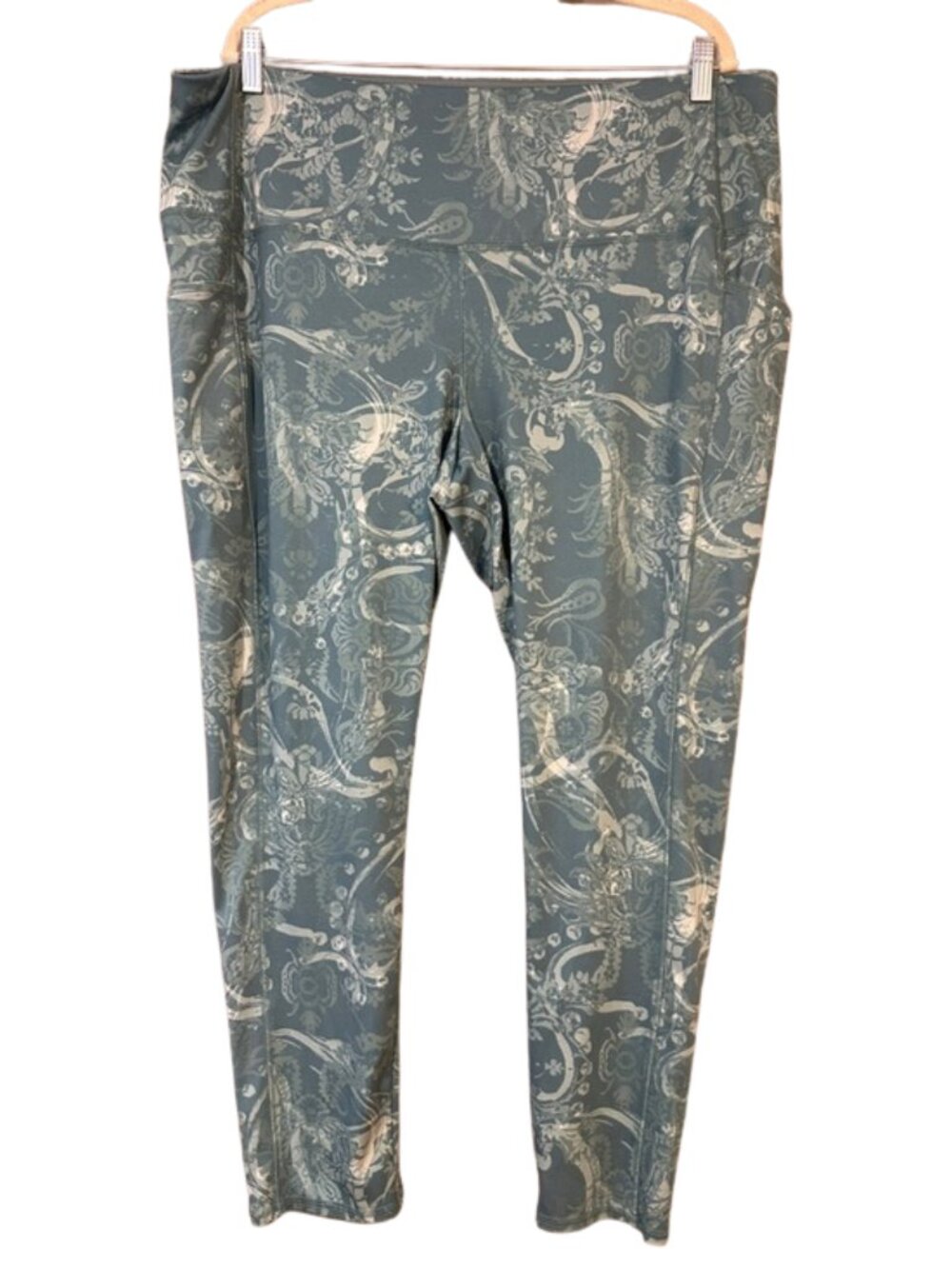 Chico’s Blue Paisley Activewear Leggings | Stretch Performance Pants Athleisure